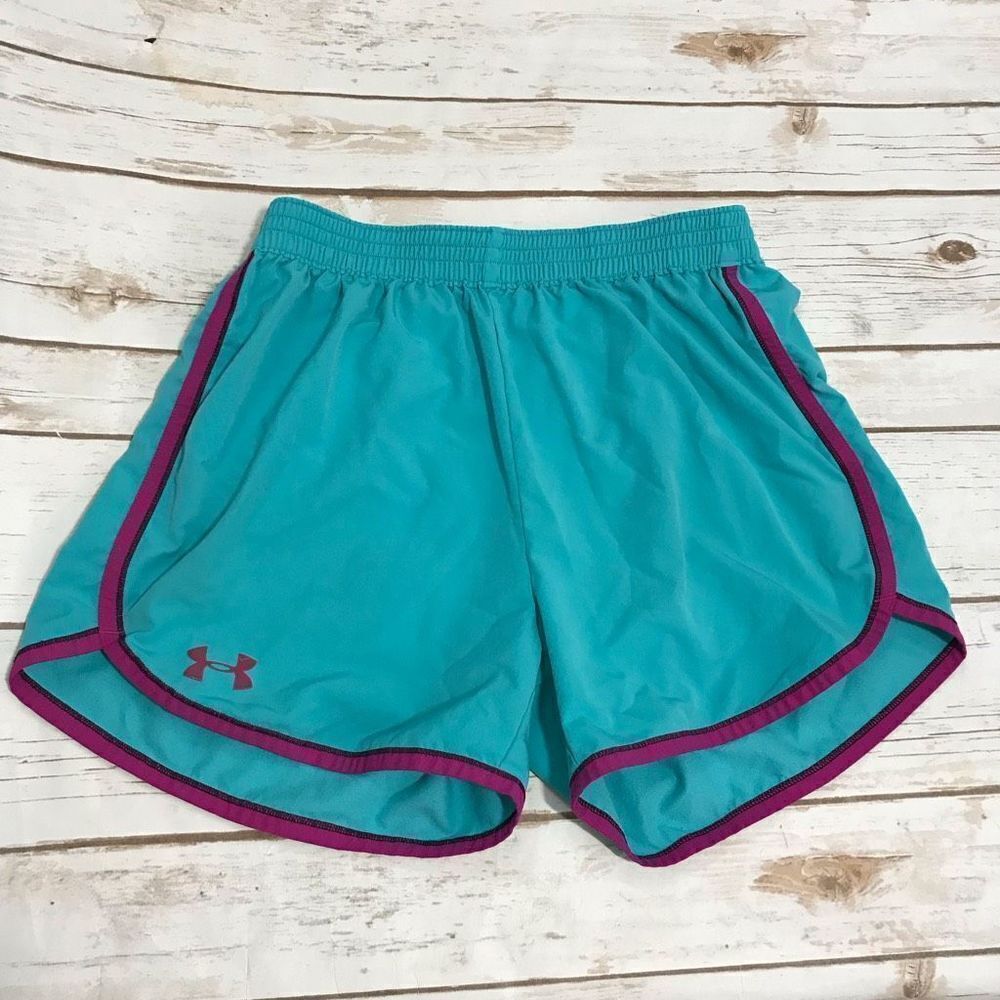 Under Armour Athletic running Shorts Size medium performance wear active wear